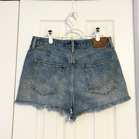 Aritzia - Denim Forum Denim Shorts - Picture 2 of 5
